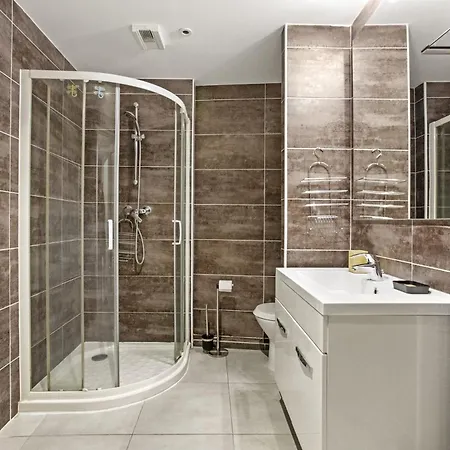 Apprt 2 Cham, Proche Du Centre Apartment
