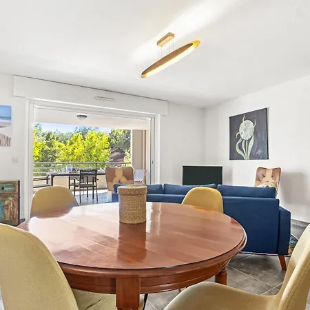Apartment Apprt 2 Cham, Proche Du Centre