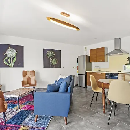 Apartment Apprt 2 Cham, Proche Du Centre *