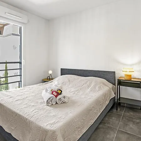 Apartment Apprt 2 Cham, Proche Du Centre Saint-Raphael (Var)