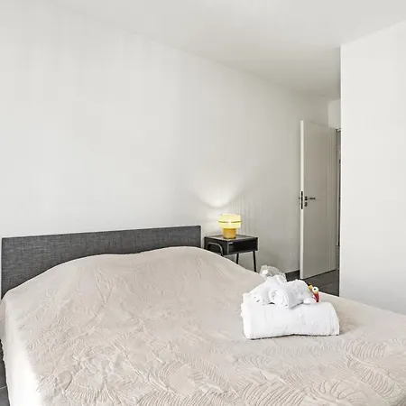 Apprt 2 Cham, Proche Du Centre * Saint-Raphael (Var)